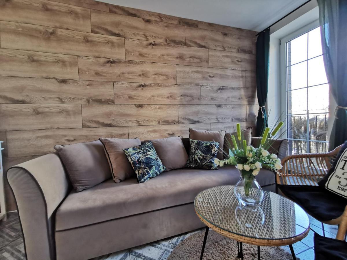 Apartament Kolobrzeg Starowka Welcome Home Экстерьер фото